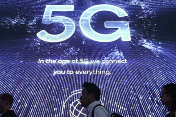 Falta de fibra óptica retrasará la llegada del 5G a México