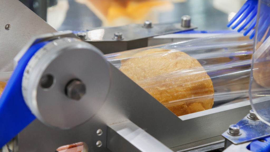 Empaques en México: el peso económico del plástico y el papel en la manufactura